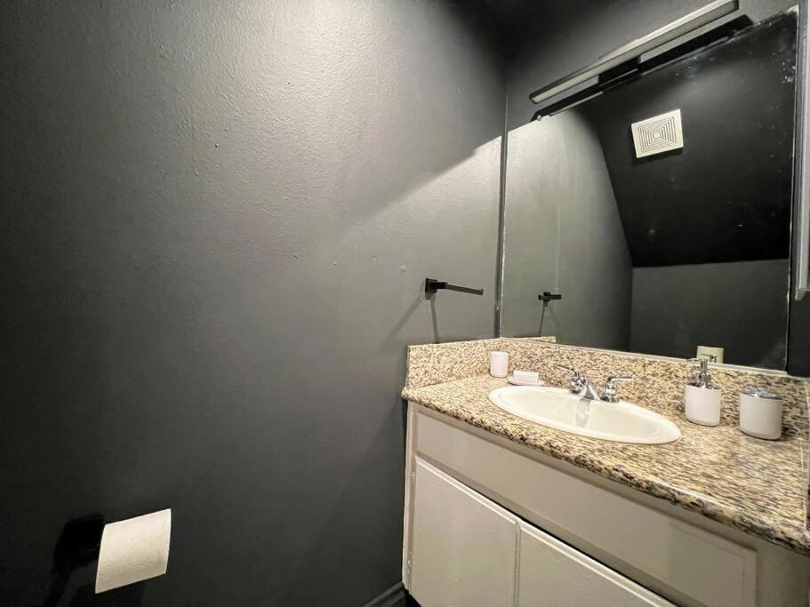 Hollywood Black Habitat Los Angeles Bagian luar foto